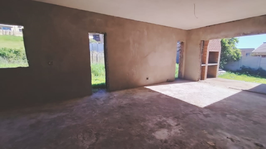 3 Bedroom Property for Sale in Wavecrest Eastern Cape